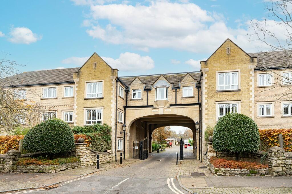 27 Streatley Lodge, Pegasus Grange